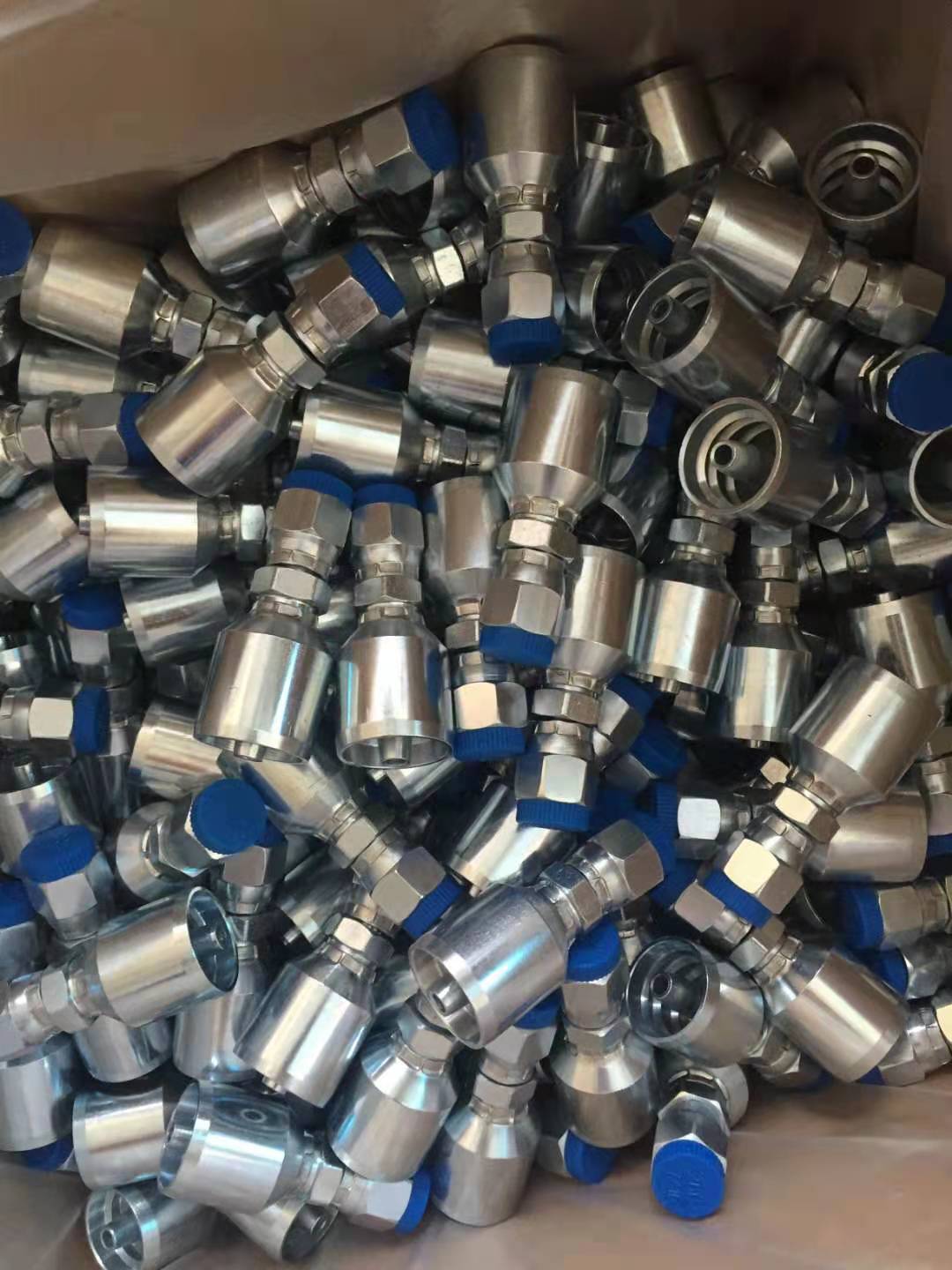 hydraulic fittings (35)