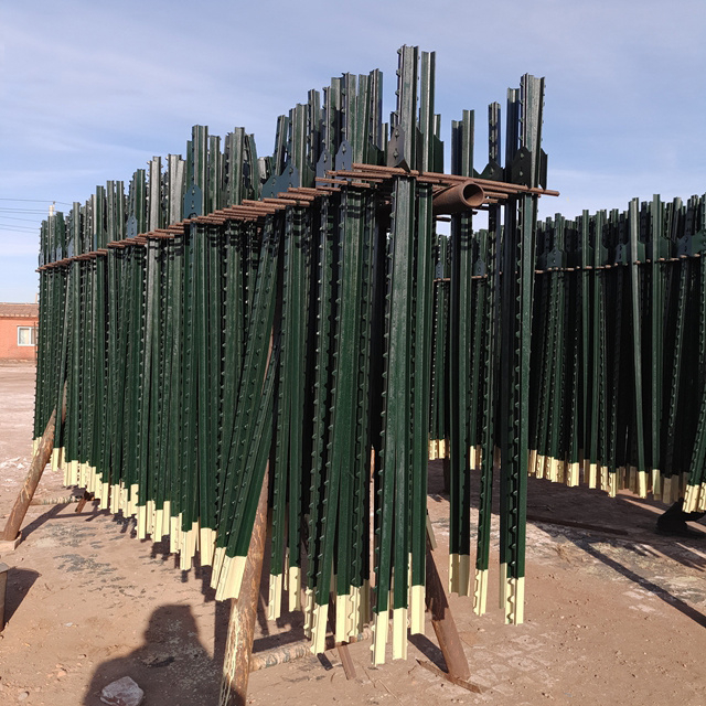 Green Painted Post Metal Fence Posts Galvanized Steel Post